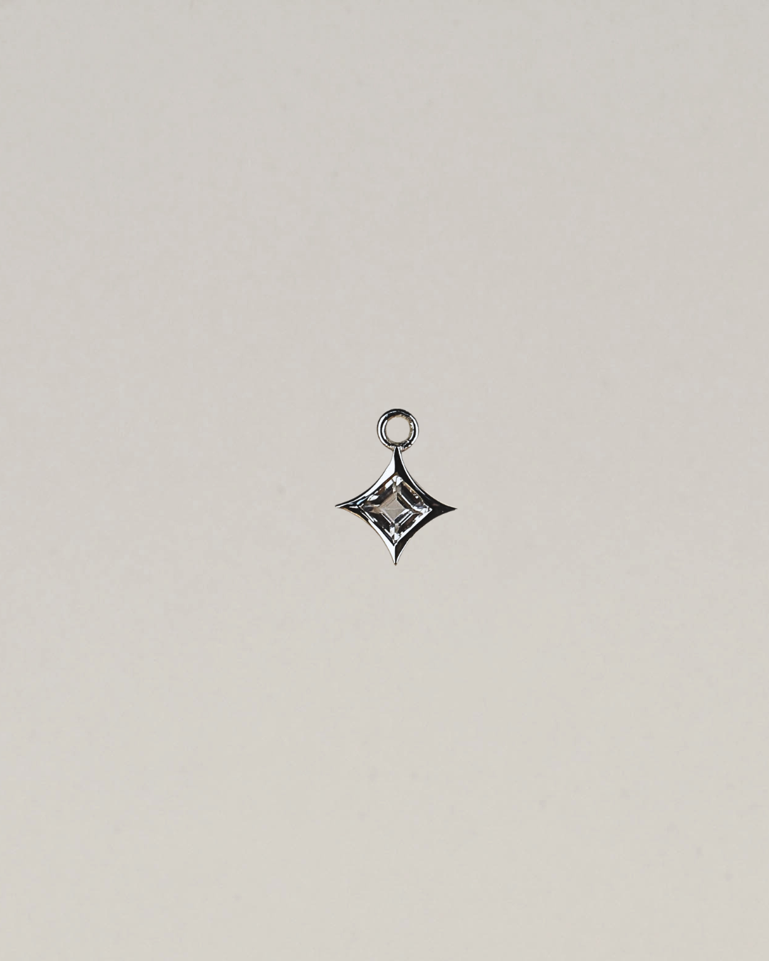 Shinning Star Charm