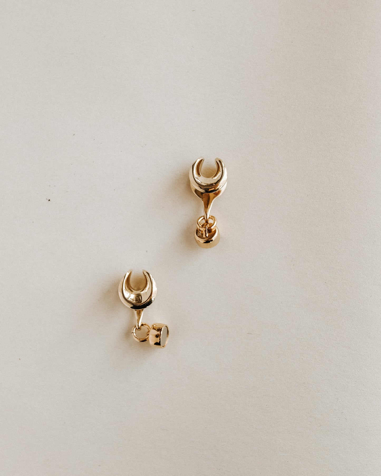 Magnetic Brass Saddles