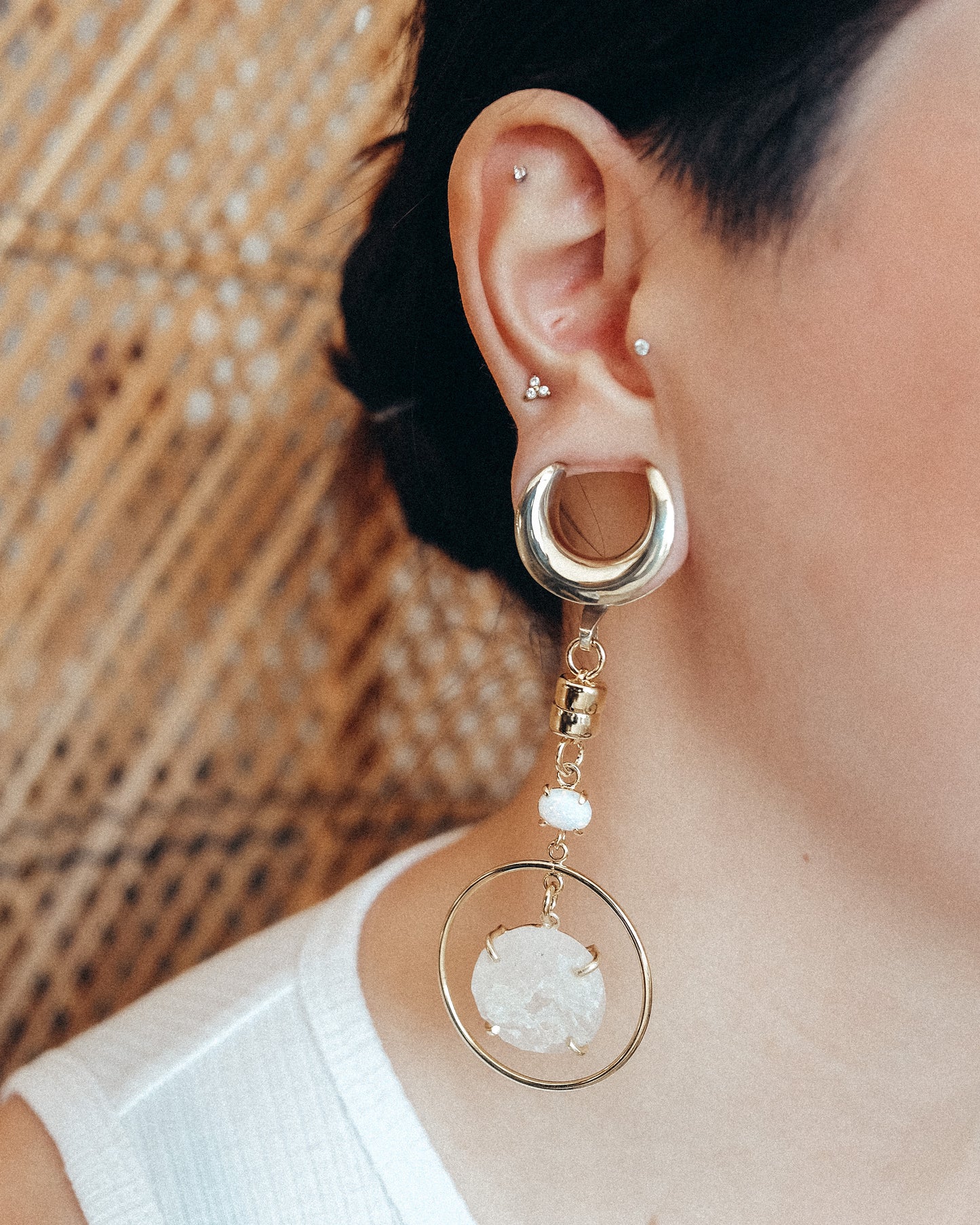 Magnetic Venus - Rose Quartz