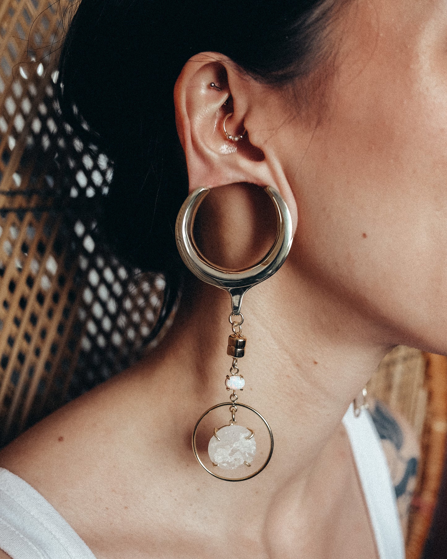 Magnetic Venus - Rose Quartz
